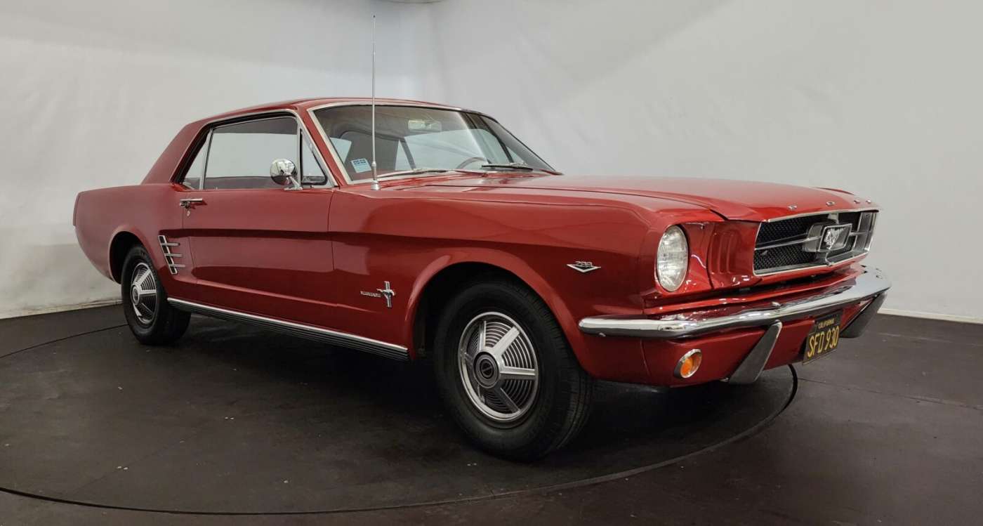 Ford Mustang