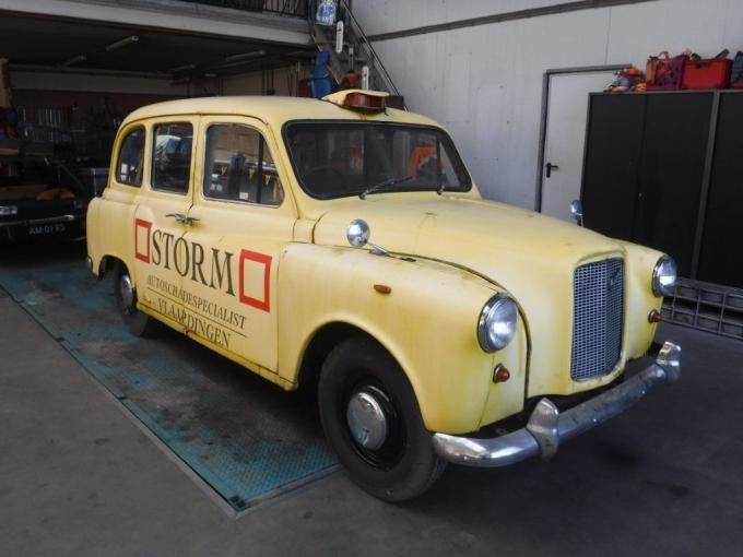 Taxi Londonien Austin FX4  (   Contre toute offre raisonnable ) de 1972