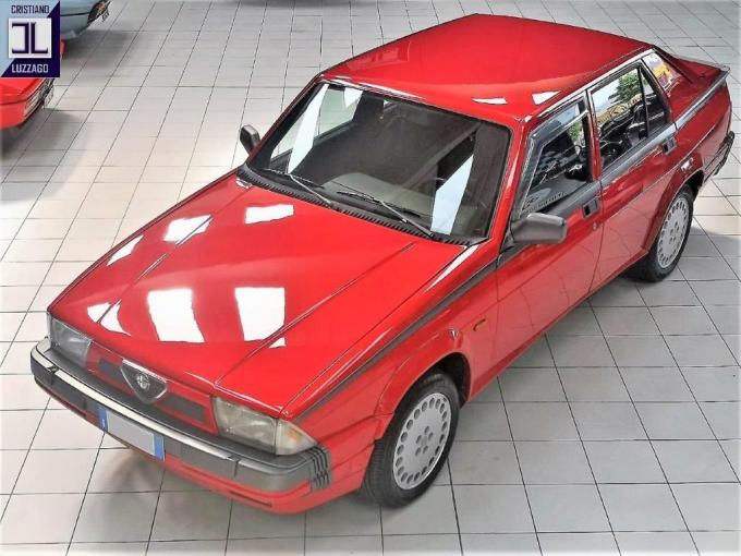 Alfa Roméo 75 3.000 V6 EUROPA de 1991