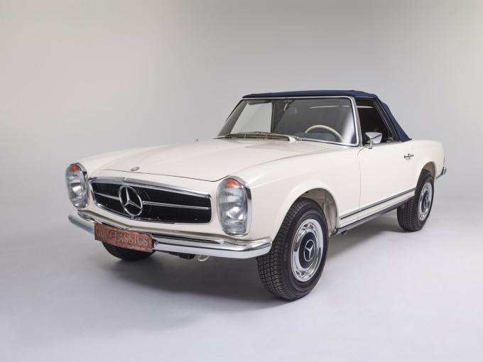 Mercedes-Benz SL 280 Pagode de 0