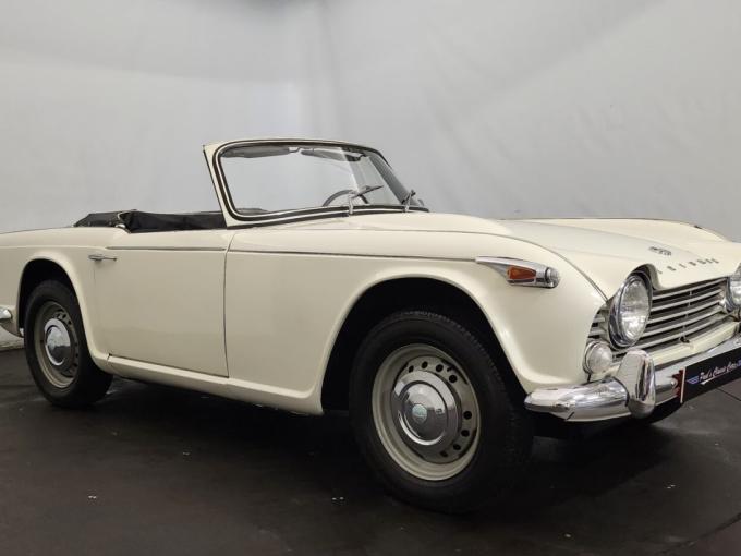 Triumph TR4 A IRS de 1965