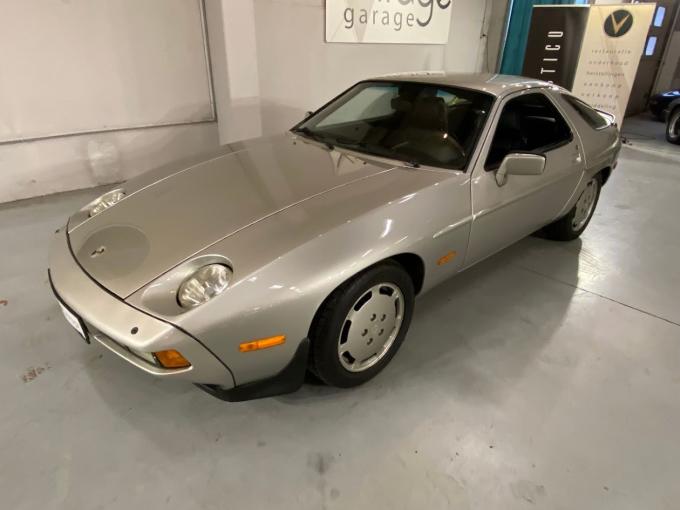 Porsche 928 S de 1982