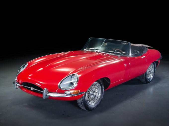 Jaguar Type E 4.2 S1 OTS Cabriolet de 1964