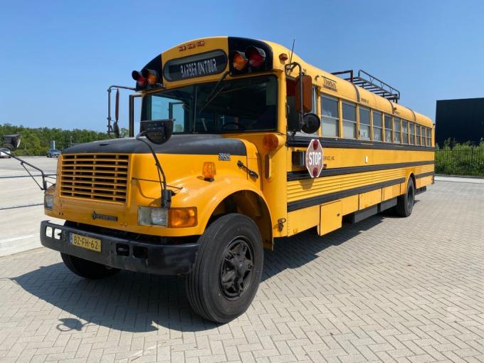 International  3800 DT466e  Schoolbus de 1995