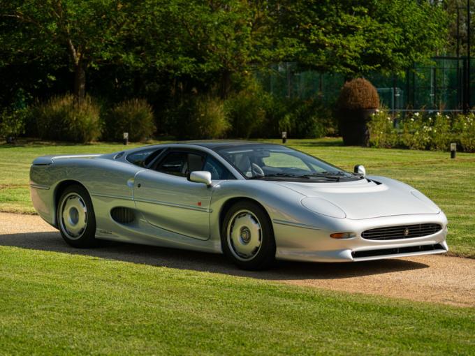 Jaguar XJ 220  de 1993