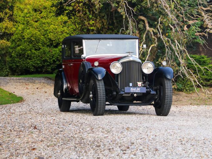 Bentley 4.0 L H.J. Mulliner Saloon de 1932