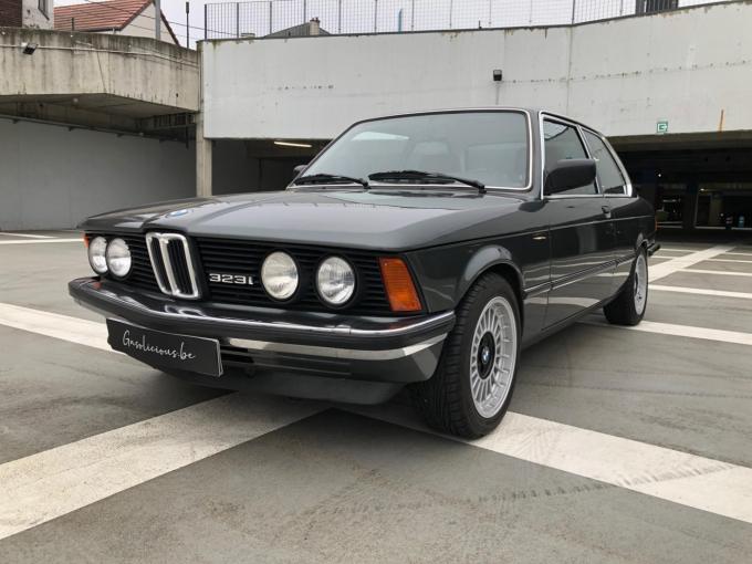 BMW Série 3 E21 - 323i de 1982