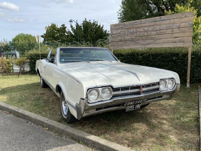 Oldsmobile Cutlass Cabriolet de 1966