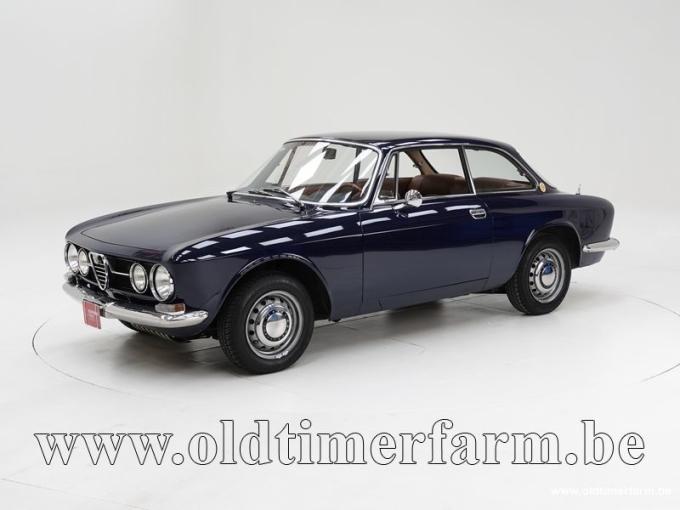 Alfa Roméo Giulia GT 1750 Veloce Bertone '69 CH8134 de 1969