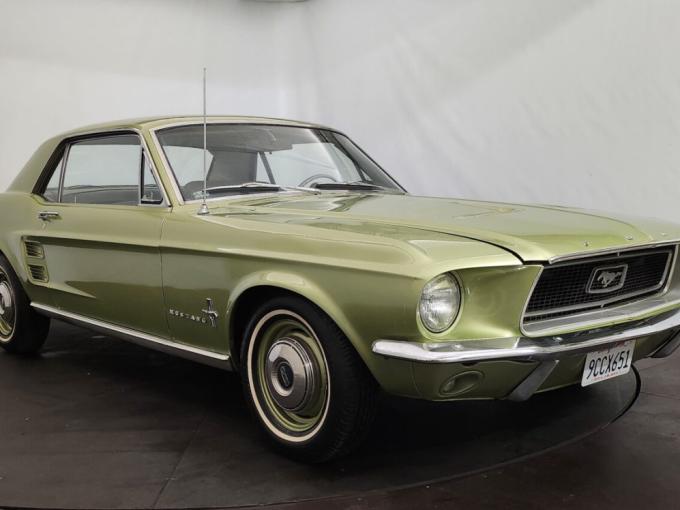 Ford Mustang V8 289ci Coupé de 1967