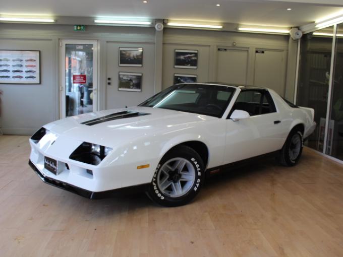 Chevrolet Camaro Z 28 T-TOP de 1984