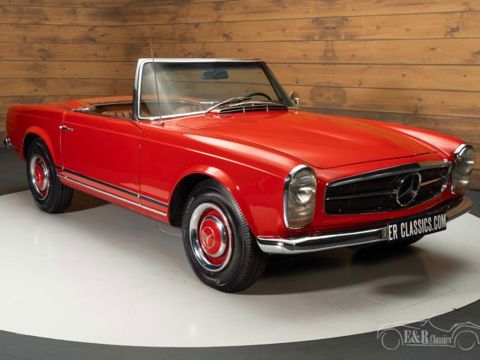Mercedes-Benz SL 230 Pagode de 1967