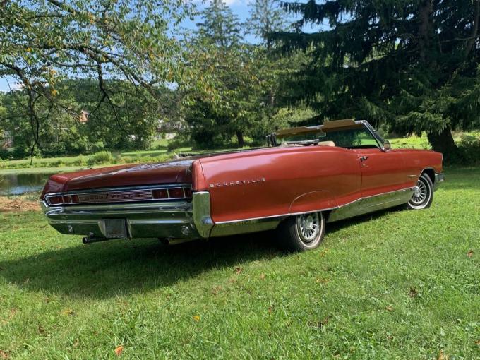 Pontiac Bonneville convertible de 1965