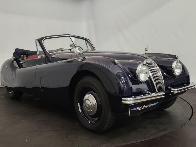 Jaguar Série - XK 120 DHC de 1953