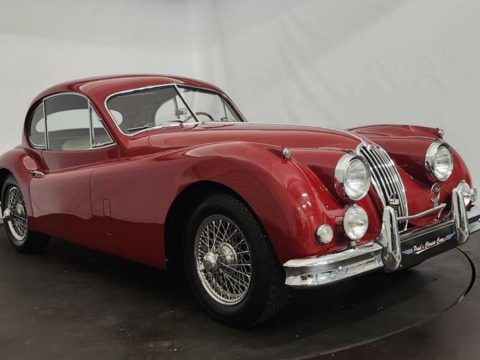 Jaguar Série - XK 140 Fixed Head Coupe FHC  de 1956