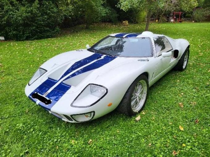 Ford GT40 replica par north aùerica fiberglass de 1966