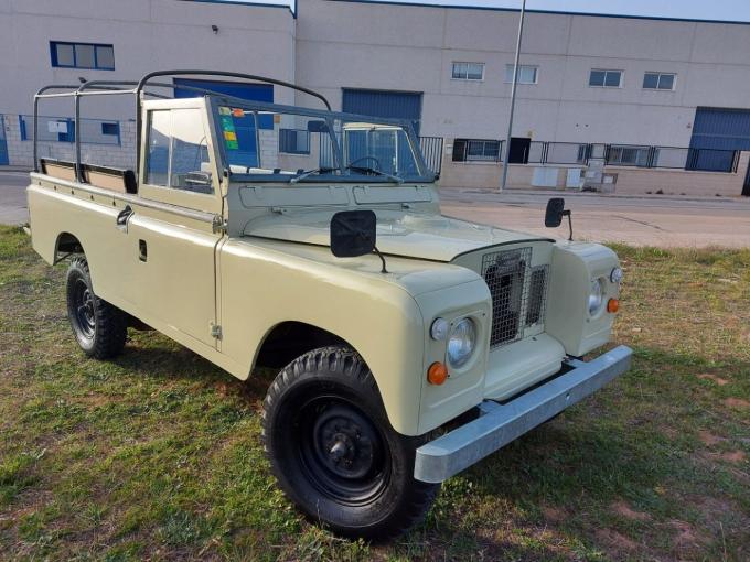 LandRover 109 Série II de 1971