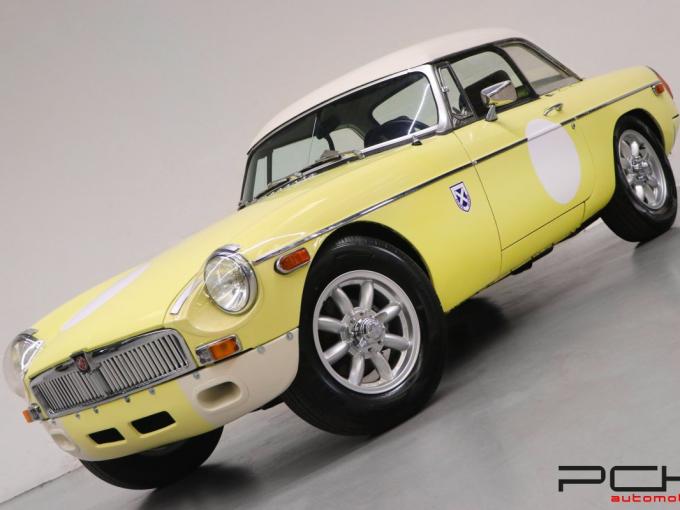 MG B Kit Sebring + Hard-Top  de 1976