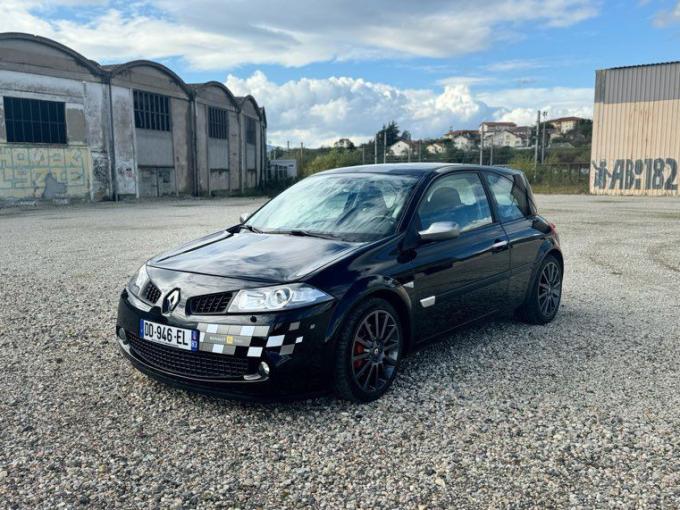 Renault Mégane RS F1 Team 1179 de 0