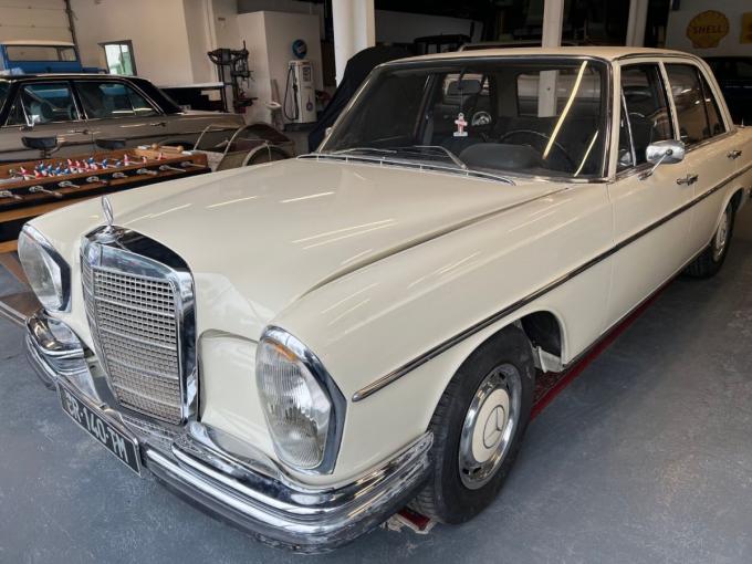 Mercedes-Benz SE 280 de 0