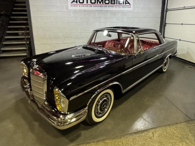 Mercedes-Benz SE 300 W112 Coupé de 1963