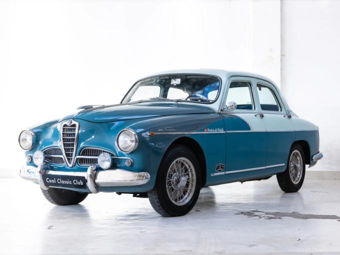 Alfa Roméo 1900 Super  de 1956