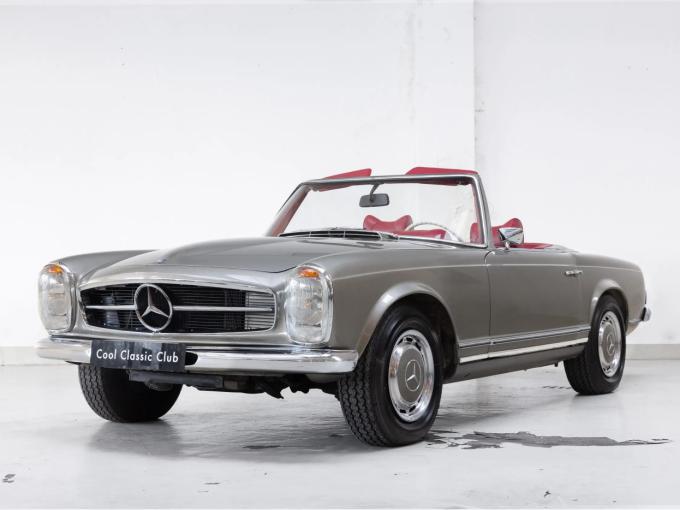 Mercedes-Benz SL 280 Pagode de 1968