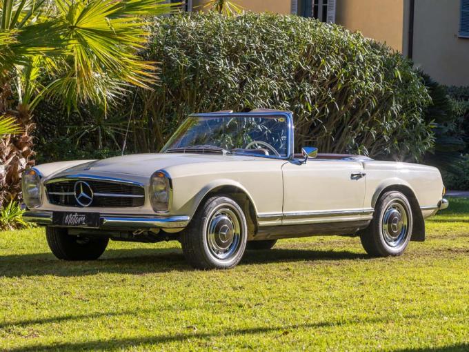 Mercedes-Benz SL 280 Pagode de 1969