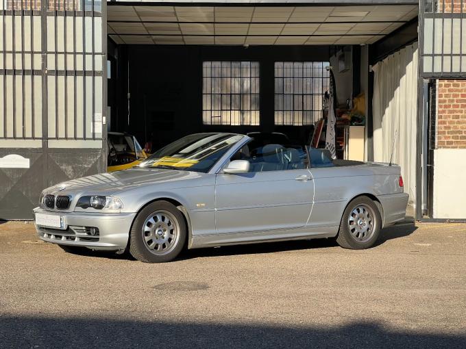 BMW Série 3 320i Cabriolet 6 Cyl. 170ch de 2002