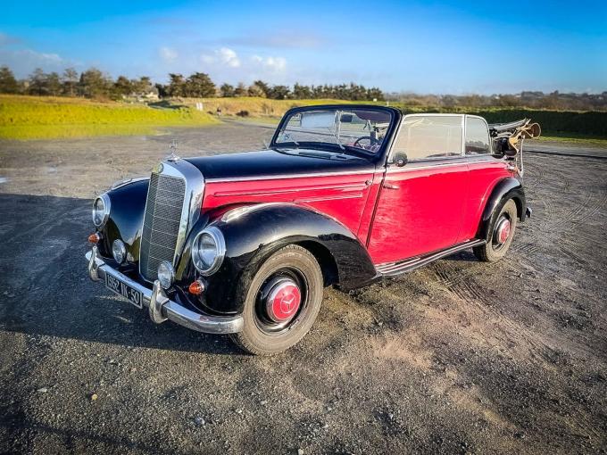 Mercedes-Benz 220 B Cabriolet de 1952