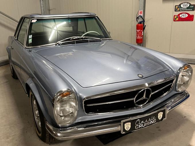 Mercedes-Benz SL 280 pagode de 1969