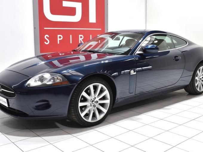 Jaguar Série - XK V8 4.2 Coupé de 2006