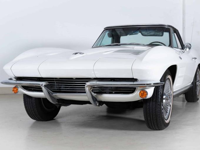 Chevrolet Corvette C2 Cabriolet de 1964
