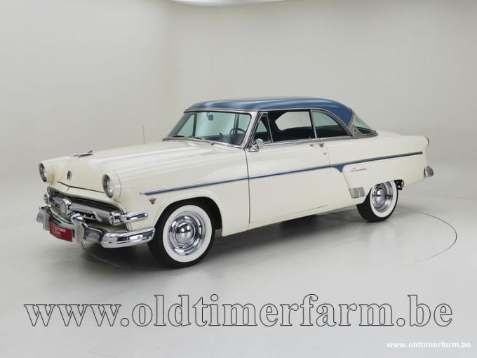 Ford Victoria Crestline V8 '54 CH8201 de 1954