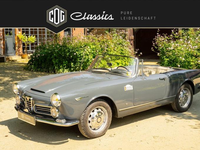 Alfa Roméo 2600 Spider Touring de 1963