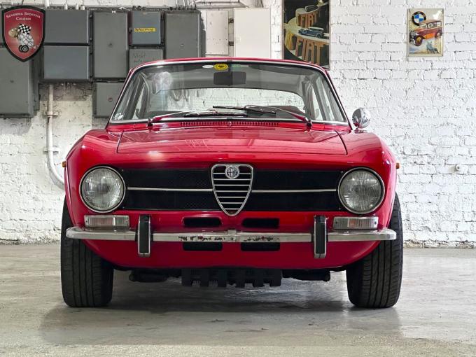 Alfa Roméo Giulia GT  junior de 1973