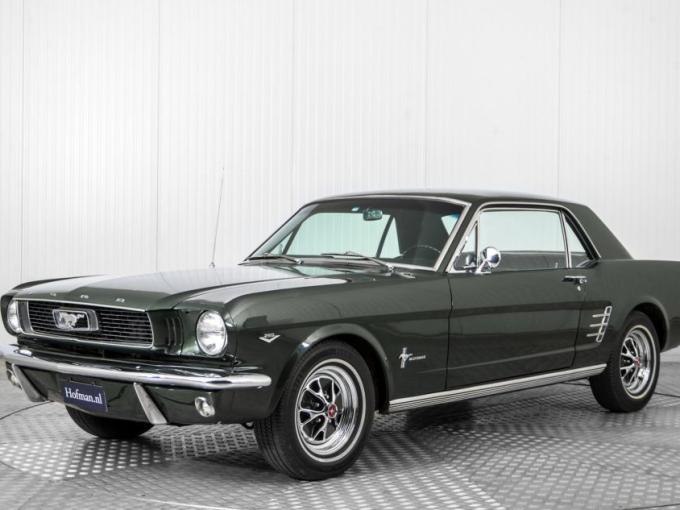 Ford Mustang V8 Coupé Automatique de 1966