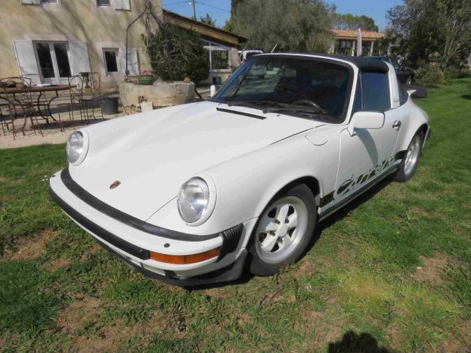 Porsche 911 Carrera 3.2 L G50 targa de 1987