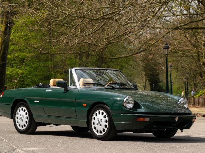 Alfa Roméo Spider 2.0i Serie 4 de 1992