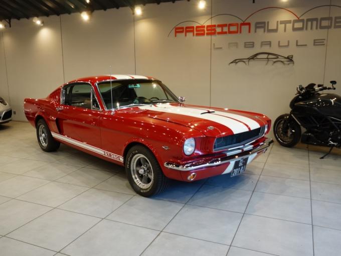 Ford Mustang V8 Fastback  de 1965