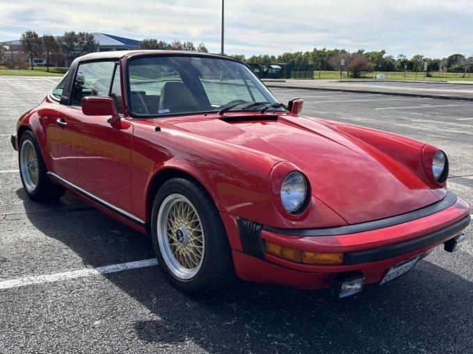 Porsche 911 2.7 targa de 1977