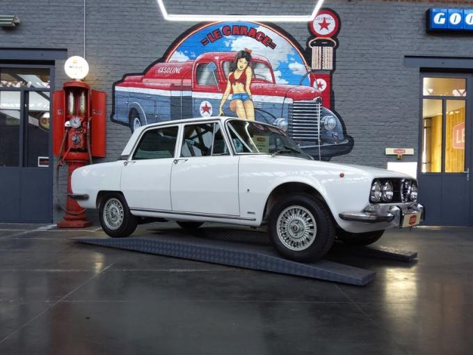 Alfa Roméo 2000 Berlina de 1973