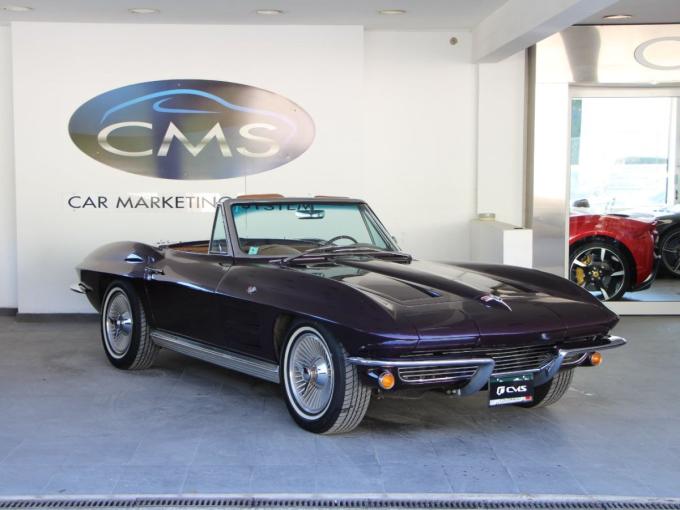 Chevrolet Corvette C2 Stingray cabriolet de 1964