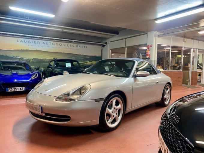 Porsche 996 Carrera 2 Cabriolet de 2001
