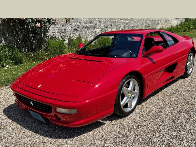 Ferrari F 355 Berlinetta de 1995
