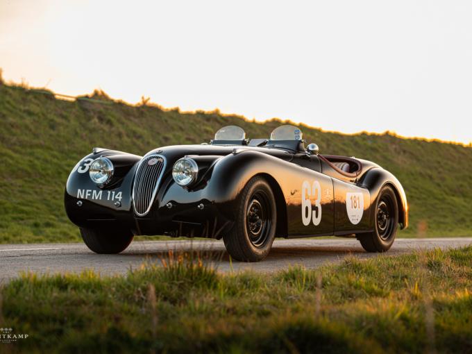 Jaguar Série - XK 120 Rodaster Compétition de 1943