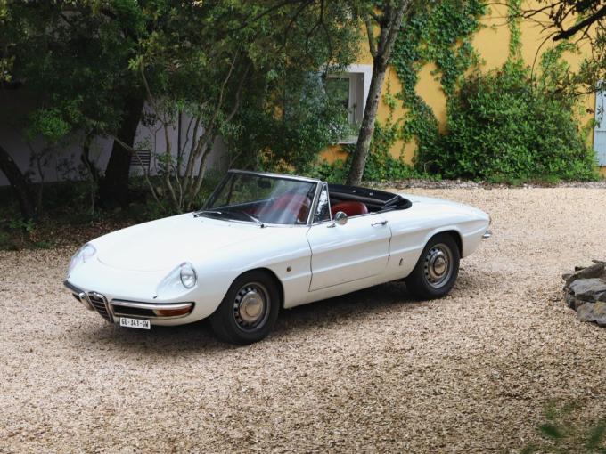 Alfa Roméo Spider 1750 de 1968