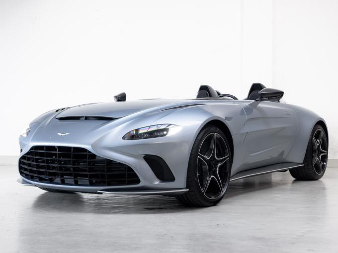 Aston Martin V12 Speedster de 2021
