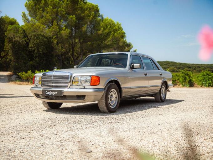 Mercedes-Benz SEL  500 (W126) de 1983