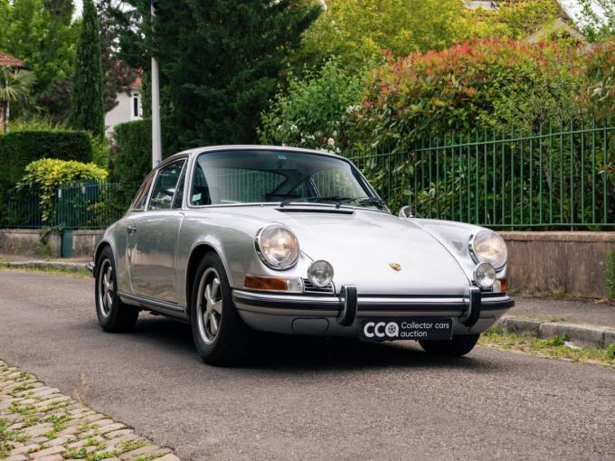 Porsche 911 2.2L E coupé de 1971